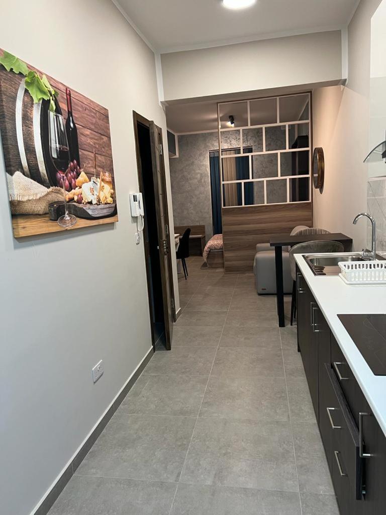 Stresa Court Apartments Saint Julian's Bagian luar foto